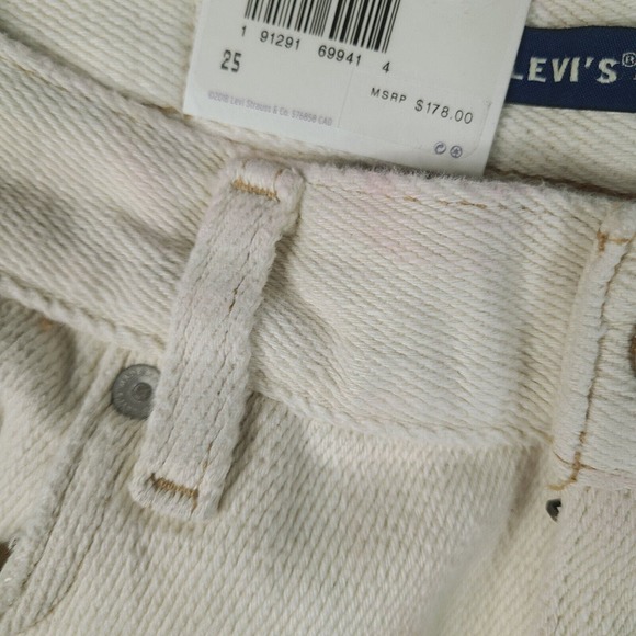 Levi’s Shorts Womens Size 25 (Measured 28 Waist) Made & Crafted Relaxed Distress - Picture 5 of 16